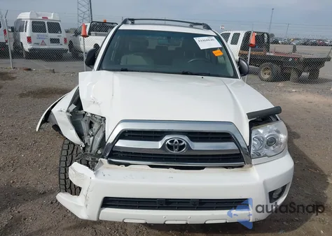 2008 Toyota 4Runner Sr5 V6 z USA, uszkodzony, nr VIN JTEZU14R28K010647